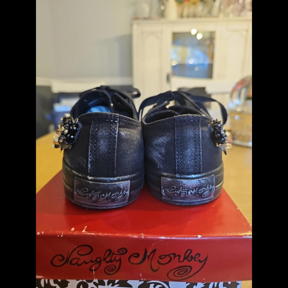 Naughty Monkey Womens Michele Size 8 Black Distressed Beaded Sequin Lace Up Flat - Picture 6 of 8